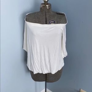 Gap White Shoulder Top -L
